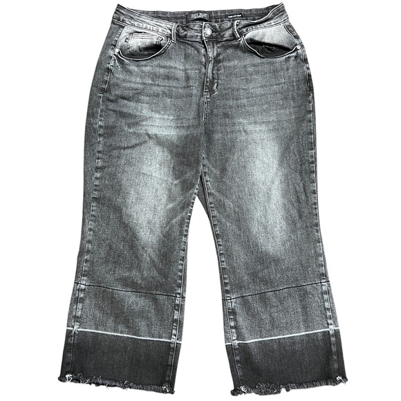 Judy Blue Wide Leg Crop Jeans Womens Black Wash Frayed Hem Denim Jeans 18W - Picture 1 of 7